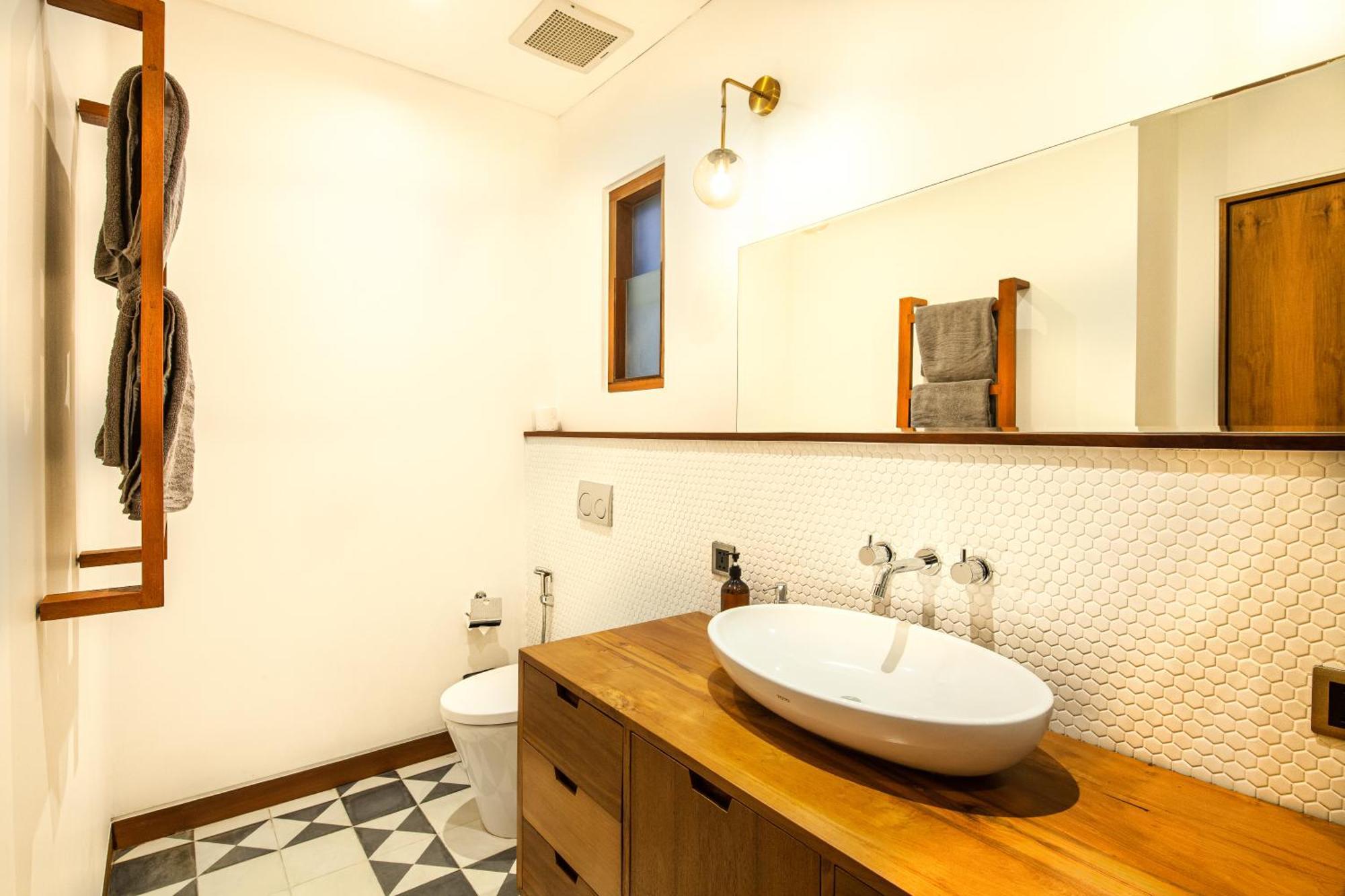 Brand New 5 Bedroom Villa Enclosed Living Room Canggu Exterior foto